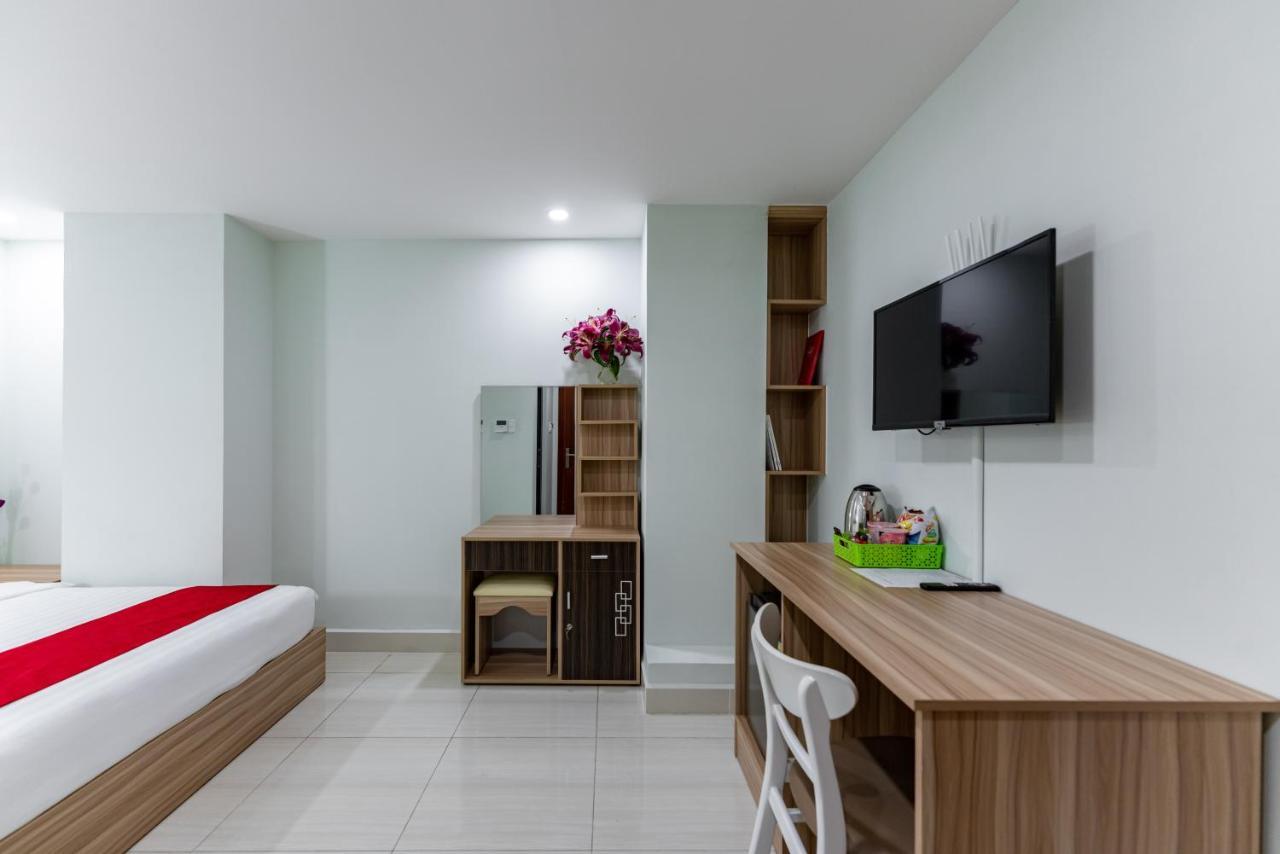 Cherry Hotel And Apartment Хошимін Екстер'єр фото